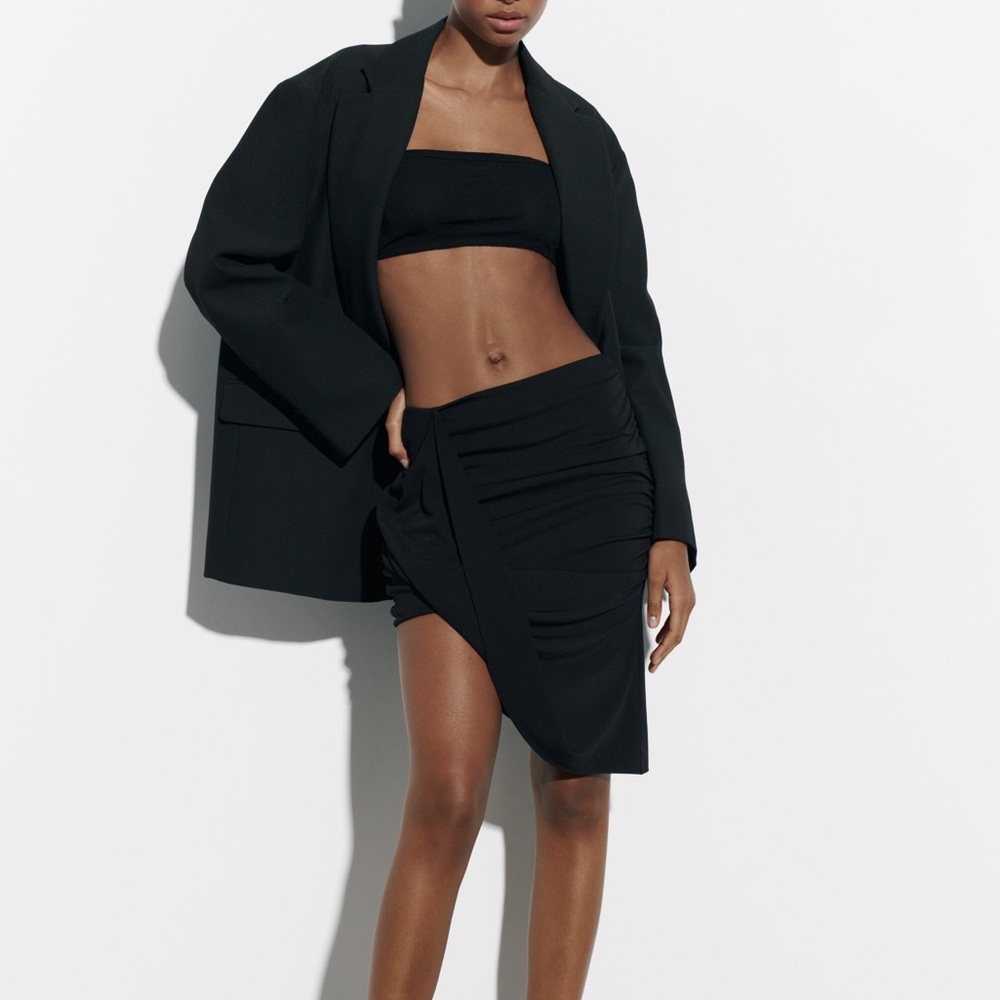 Zara asymmetrical black skirt size medium NWT